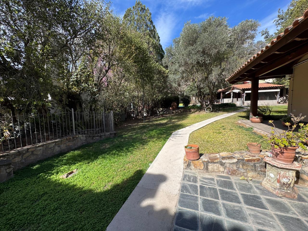 WhatsApp Image 2025-12-09 at 23.42.22