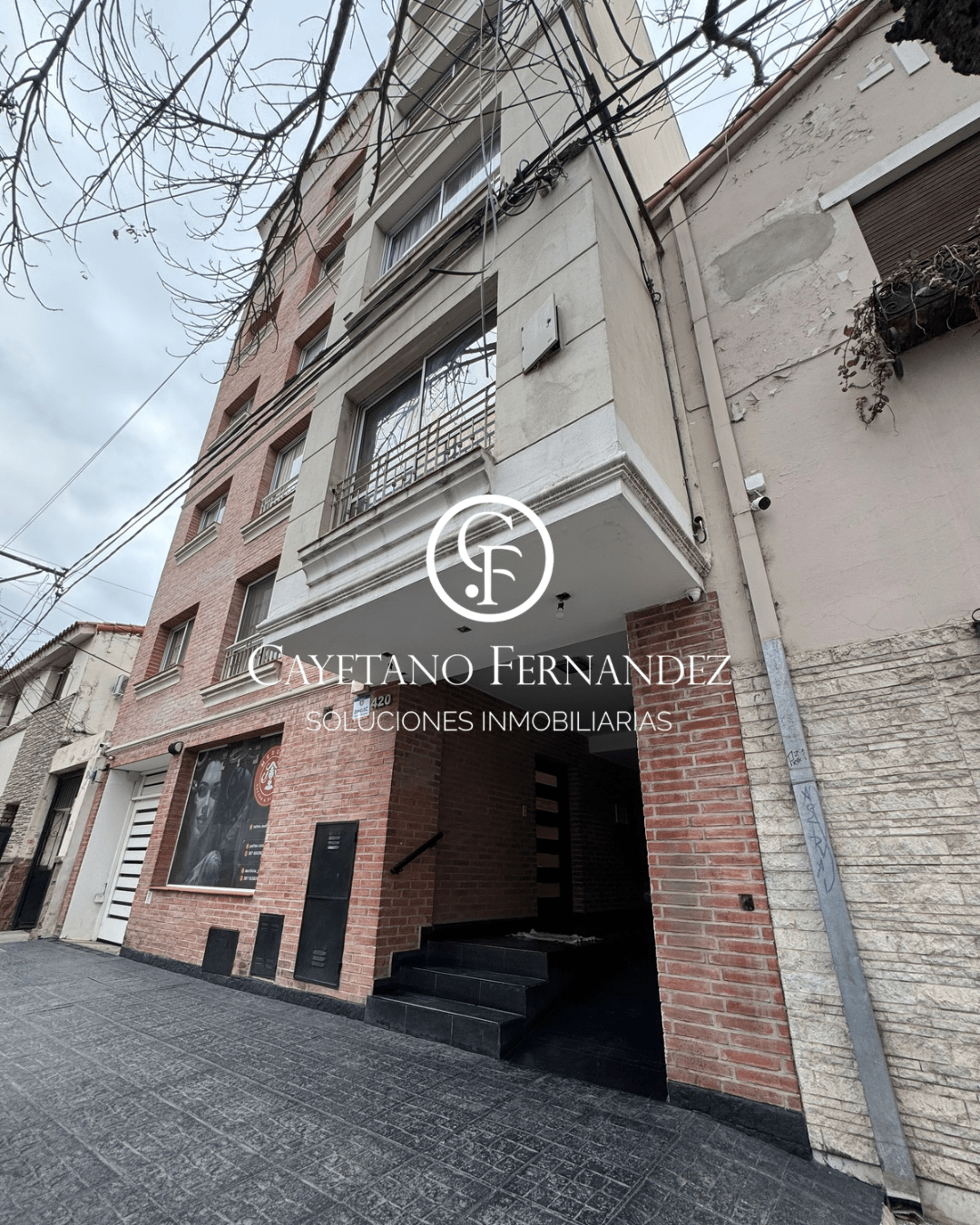 DEPARTAMENTO EN VENTA! JURAMENTO 420