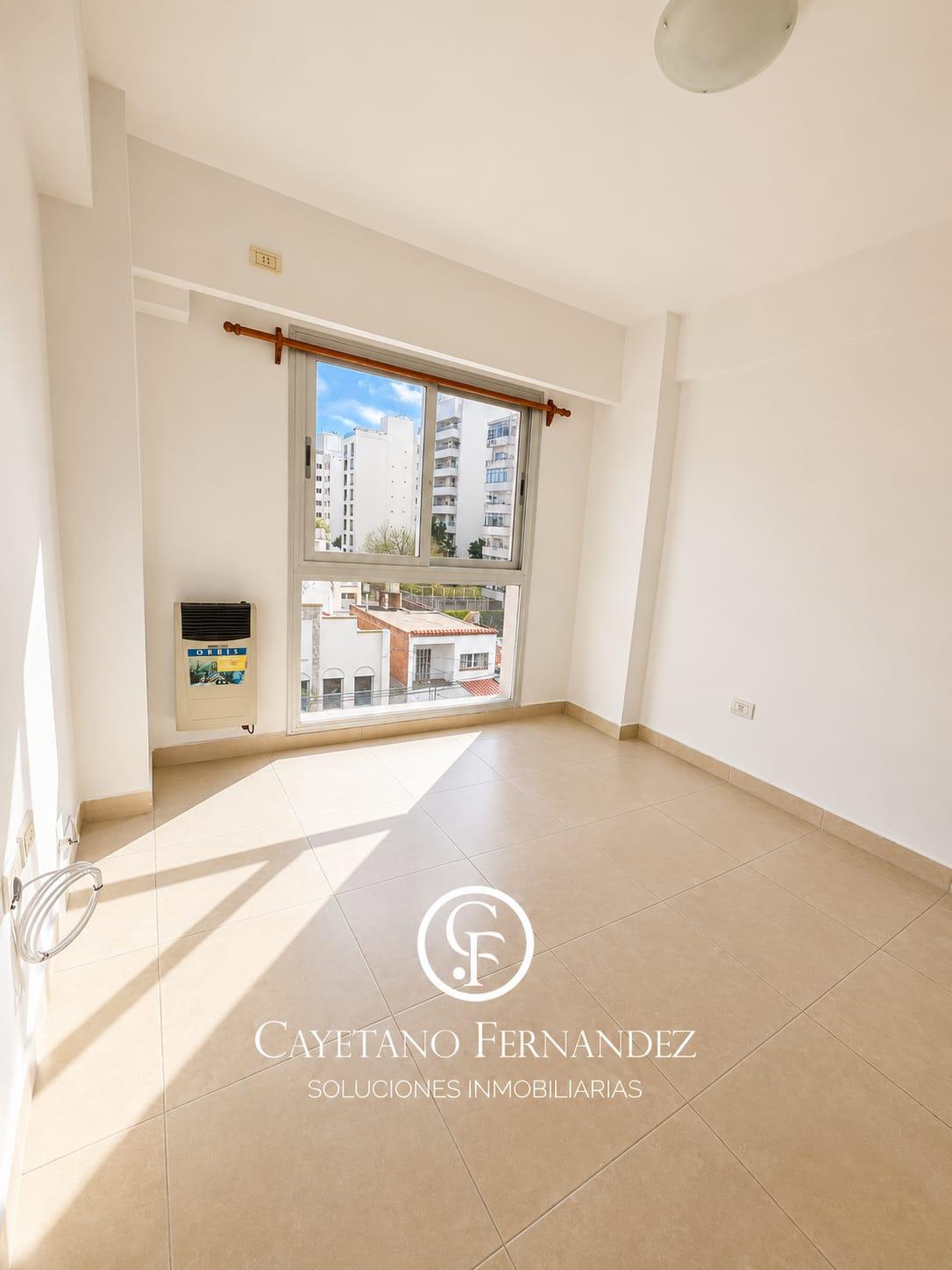DEPARTAMENTO EN ALQUILER! AMEGHINO AL 200