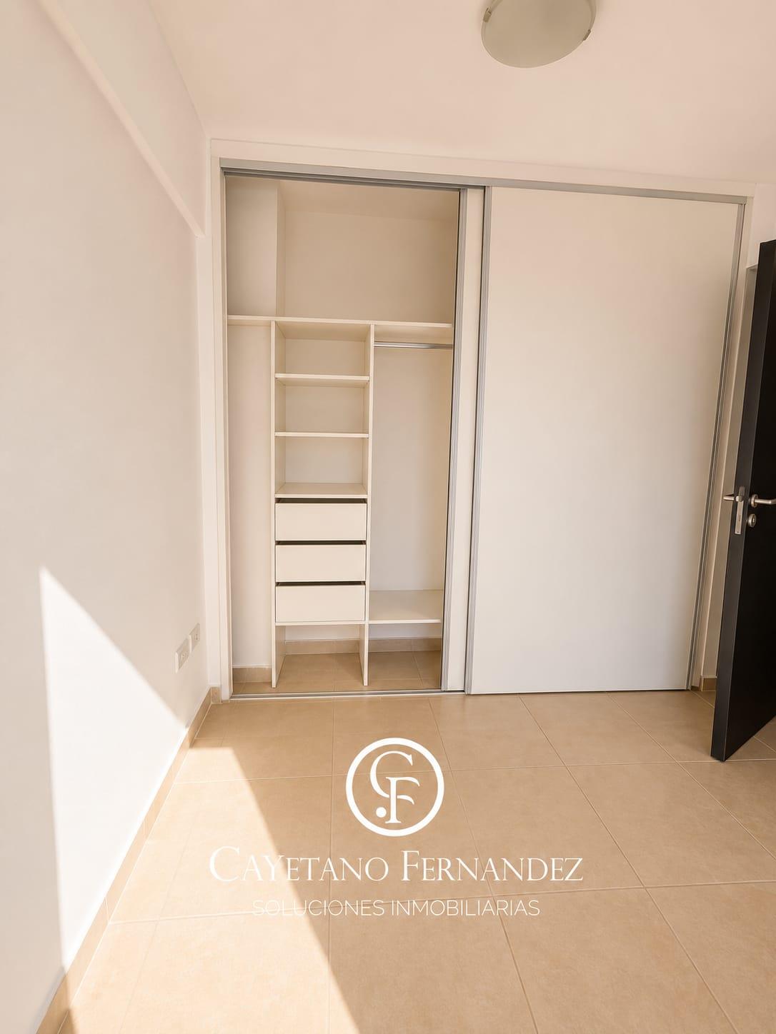 DEPARTAMENTO EN ALQUILER! AMEGHINO AL 200