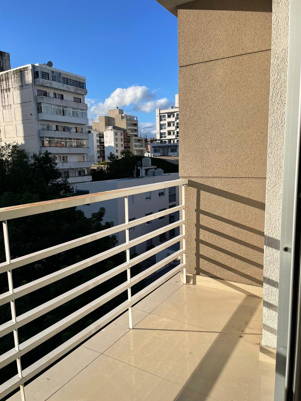 DEPARTAMENTO EN ALQUILER! VICENTE LOPEZ 947
