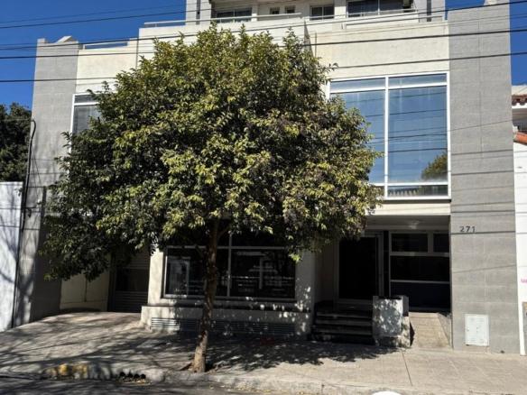 DEPARTAMENTO EN ALQUILER!! RIVADAVIA AL 200