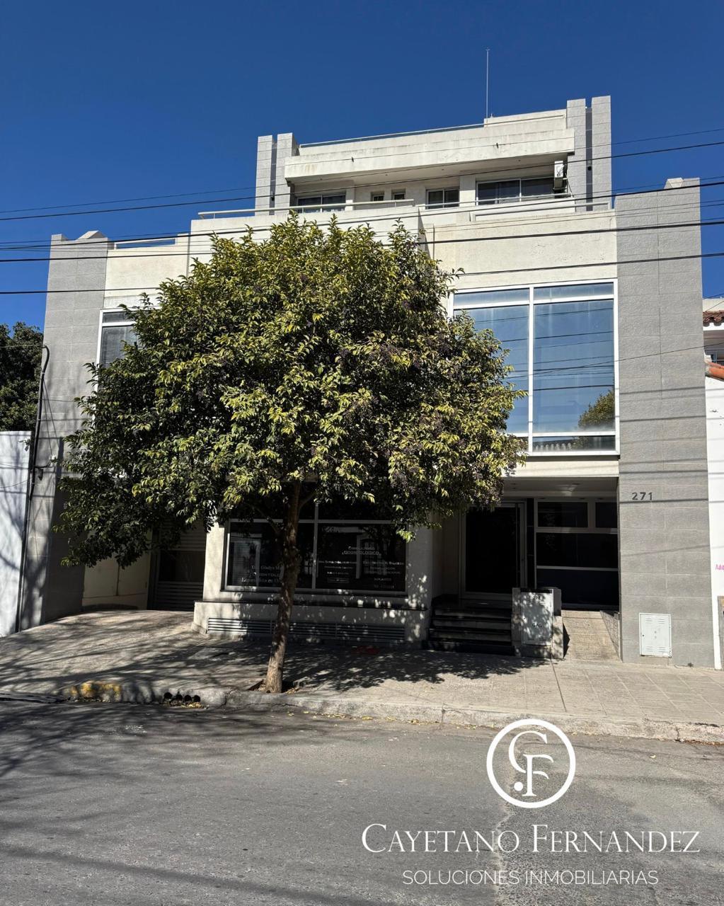 DEPARTAMENTO EN ALQUILER!! RIVADAVIA AL 200