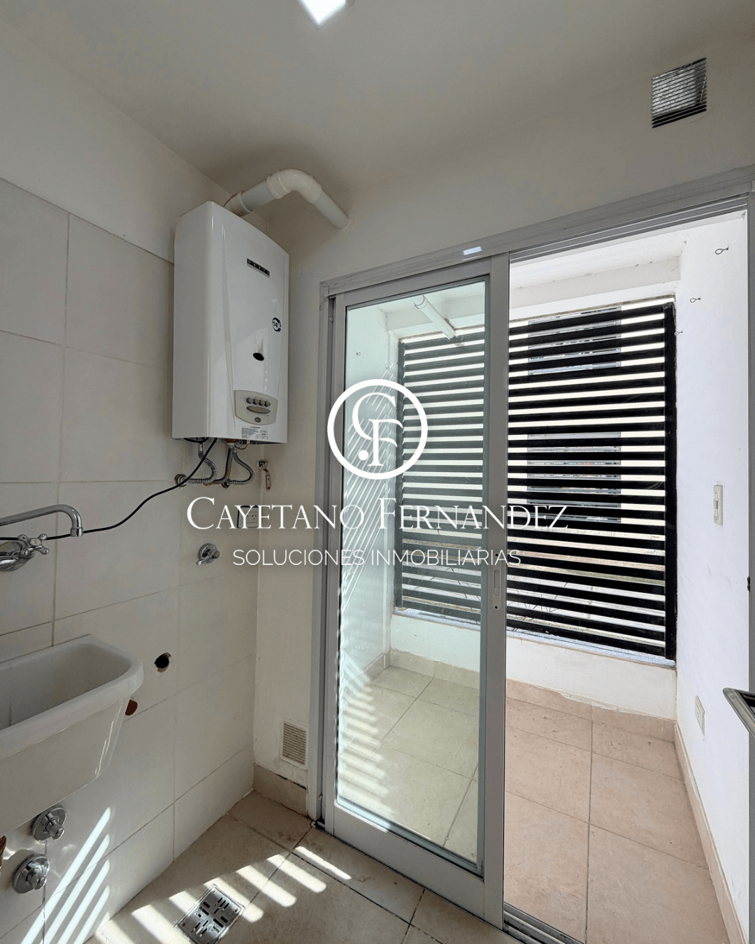 DUPLEX EN VENTA! ESTACION ALVARADO