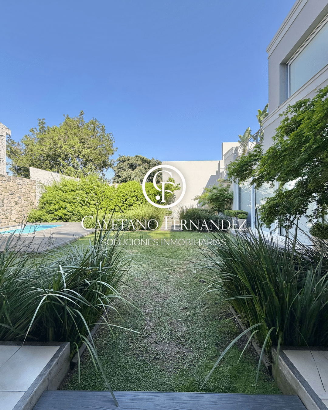 CASA EN VENTA! TRES CERRITOS – AV LOS MOLLES